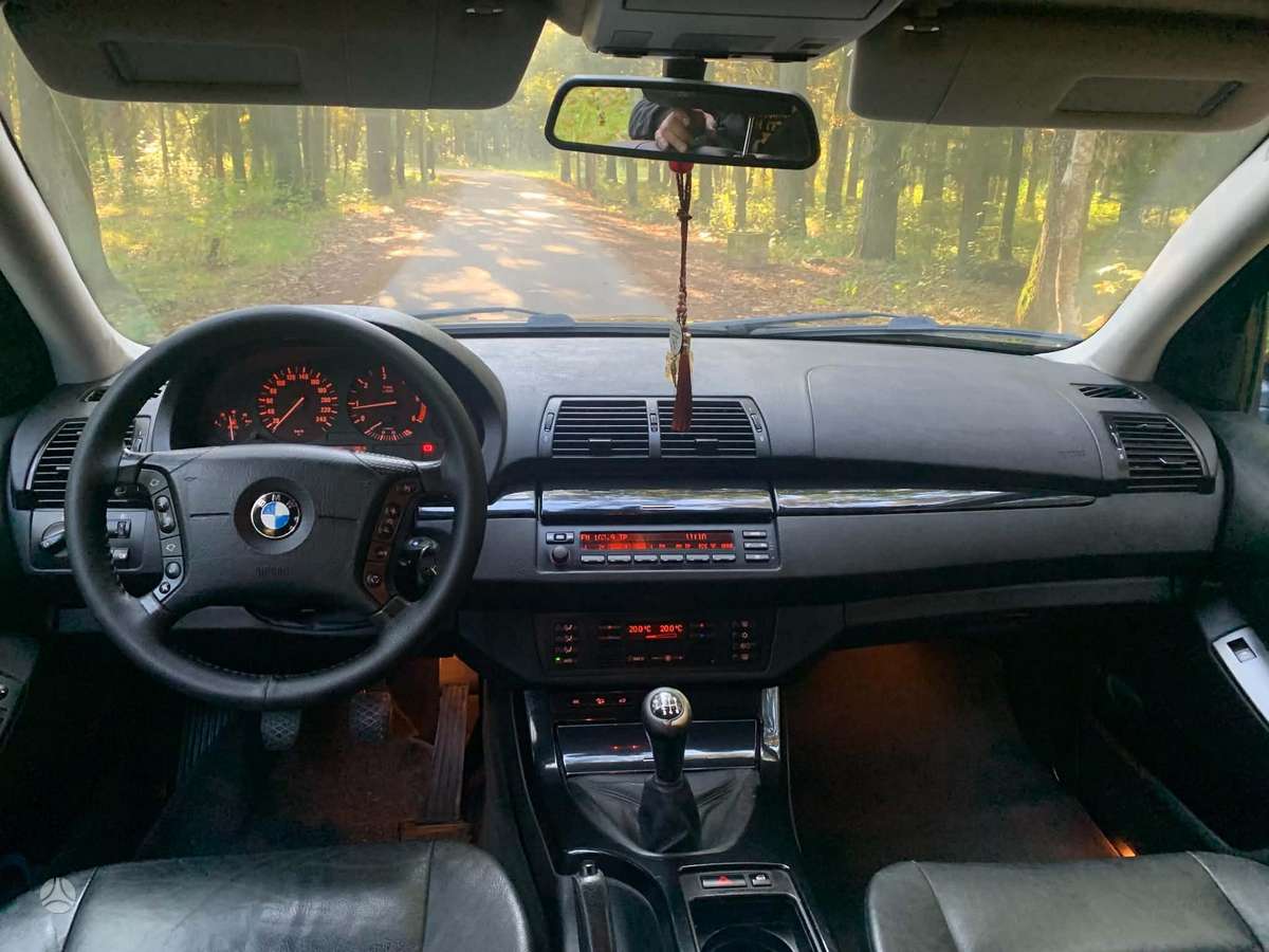 BMW X5 2004 — photo 6