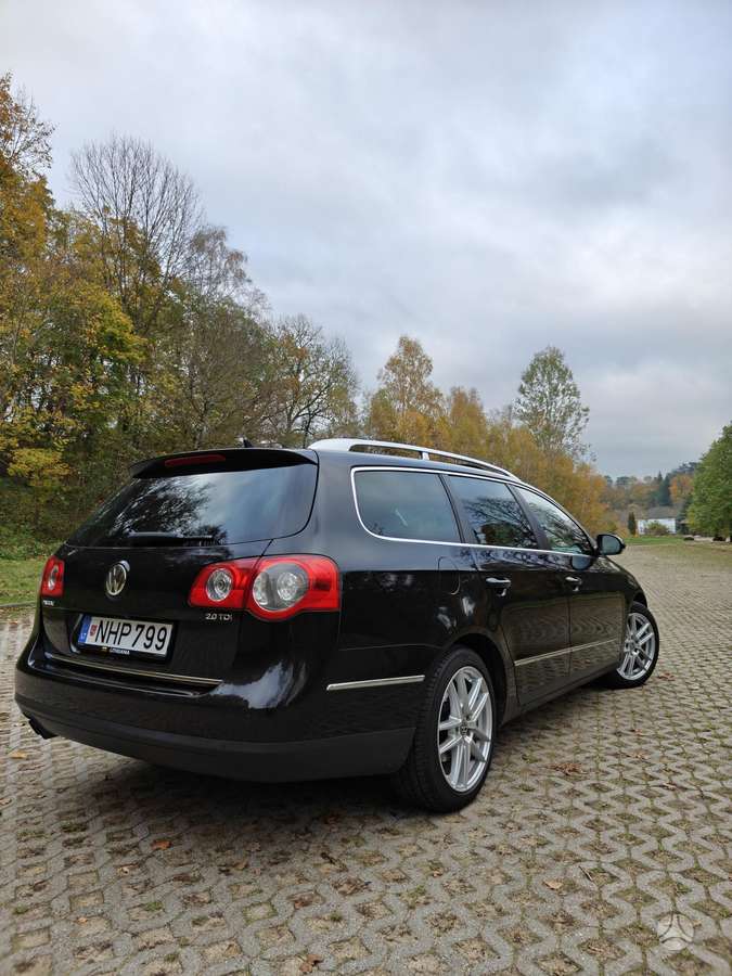 Volkswagen Passat 2009 — photo 9