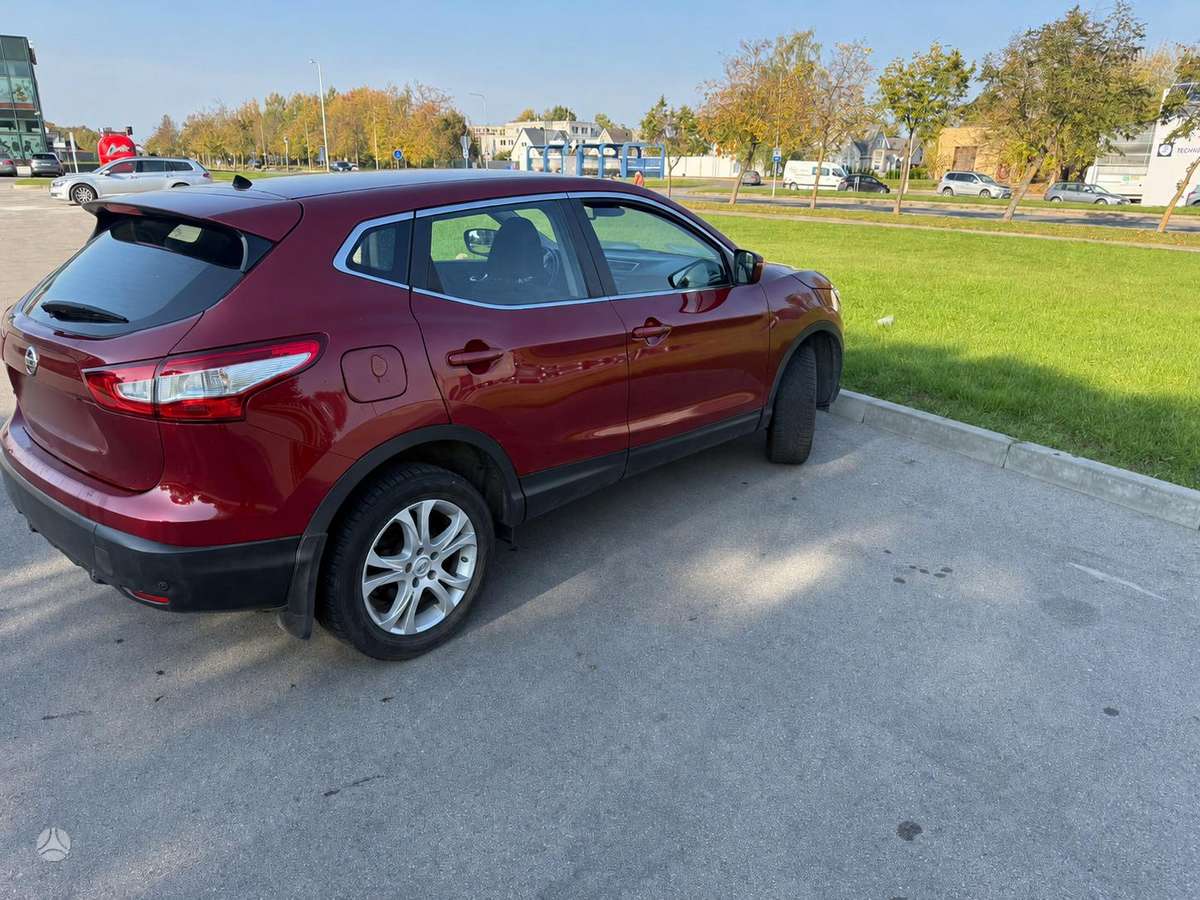 Nissan Qashqai 2015 — двигун 1197 cm³, 116 HP (85kW)