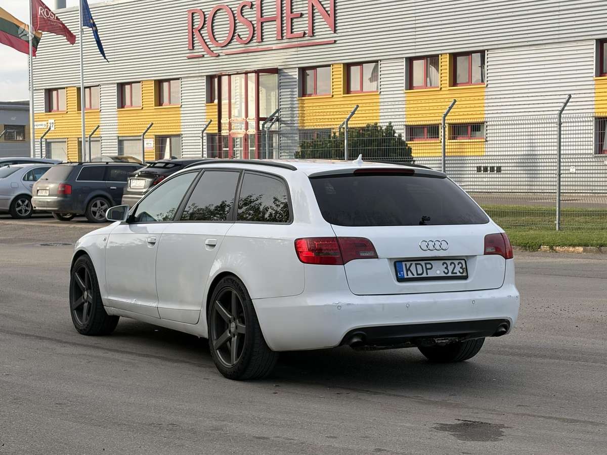 Audi A6 2009 — двигун 2698 cm³, 179 HP (132kW)