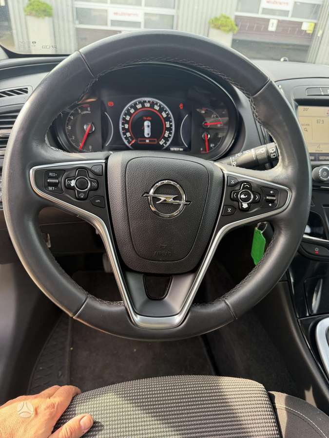 Opel Insignia 2014 — photo 12