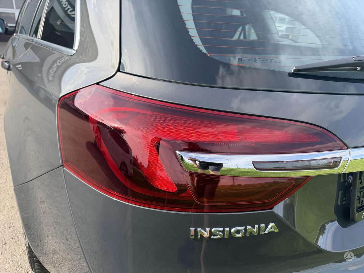 Opel Insignia 2014 — photo 17