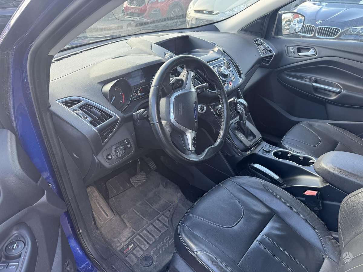 Ford Kuga 2014 — photo 6