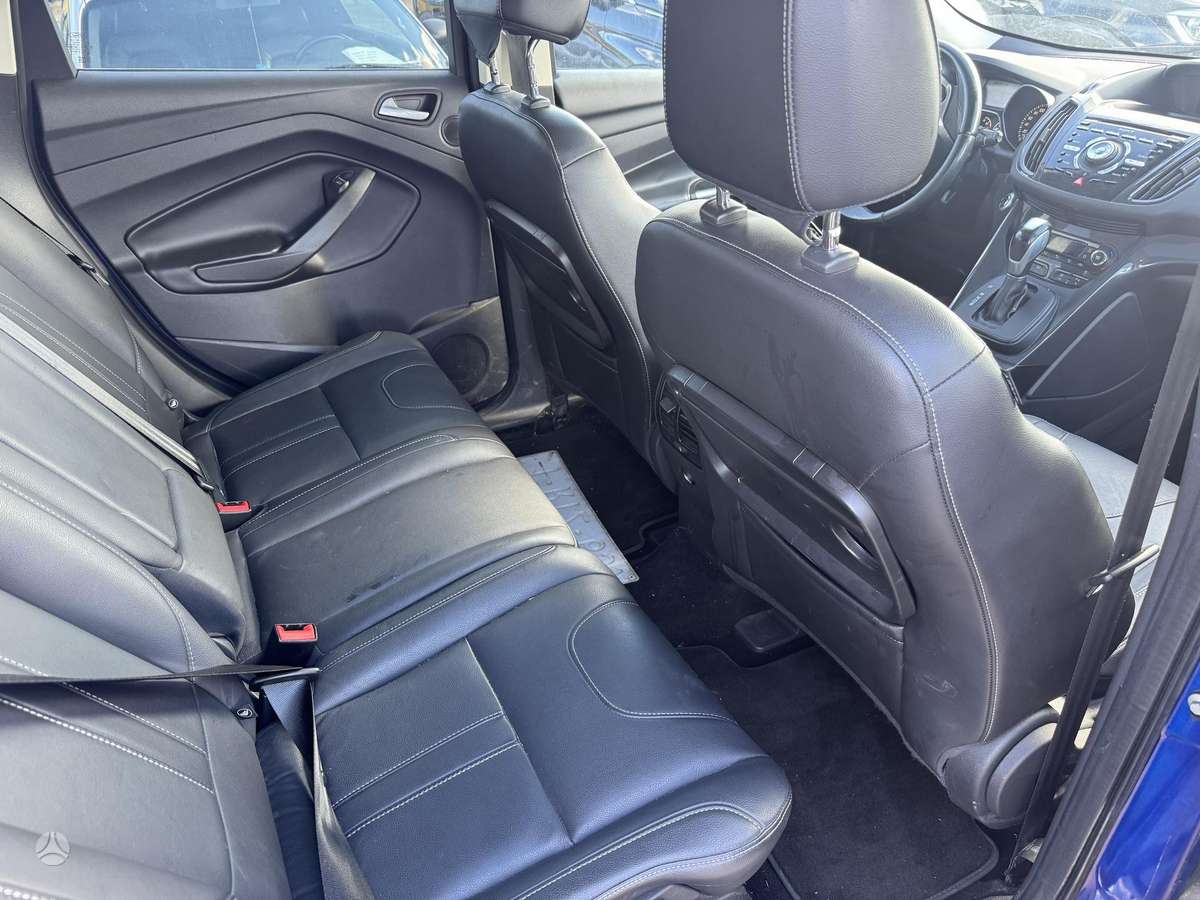 Ford Kuga 2014 — photo 9