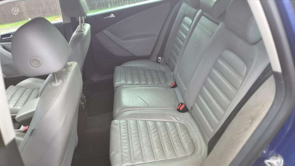 Volkswagen Passat 2006 — photo 10