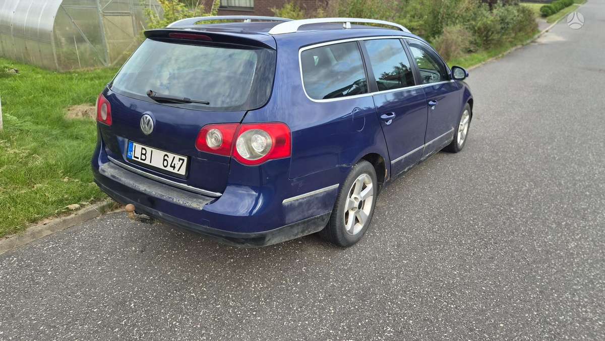 Volkswagen Passat 2006 — engine 1968 cm³, 140 HP (103kW)