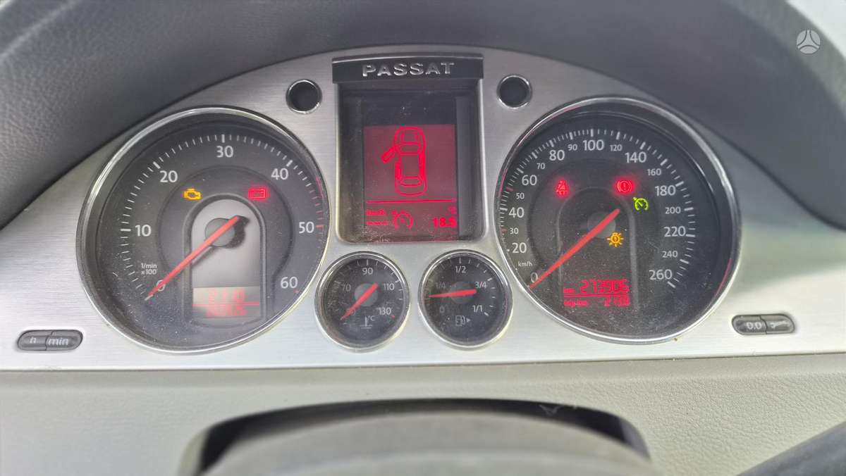 Volkswagen Passat 2006 — photo 9