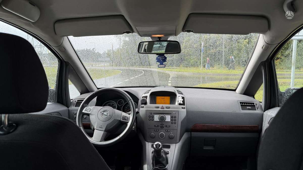 Opel Zafira 2006 — photo 13