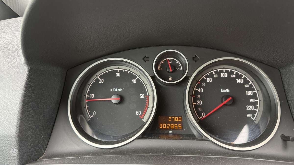 Opel Zafira 2006 — photo 15