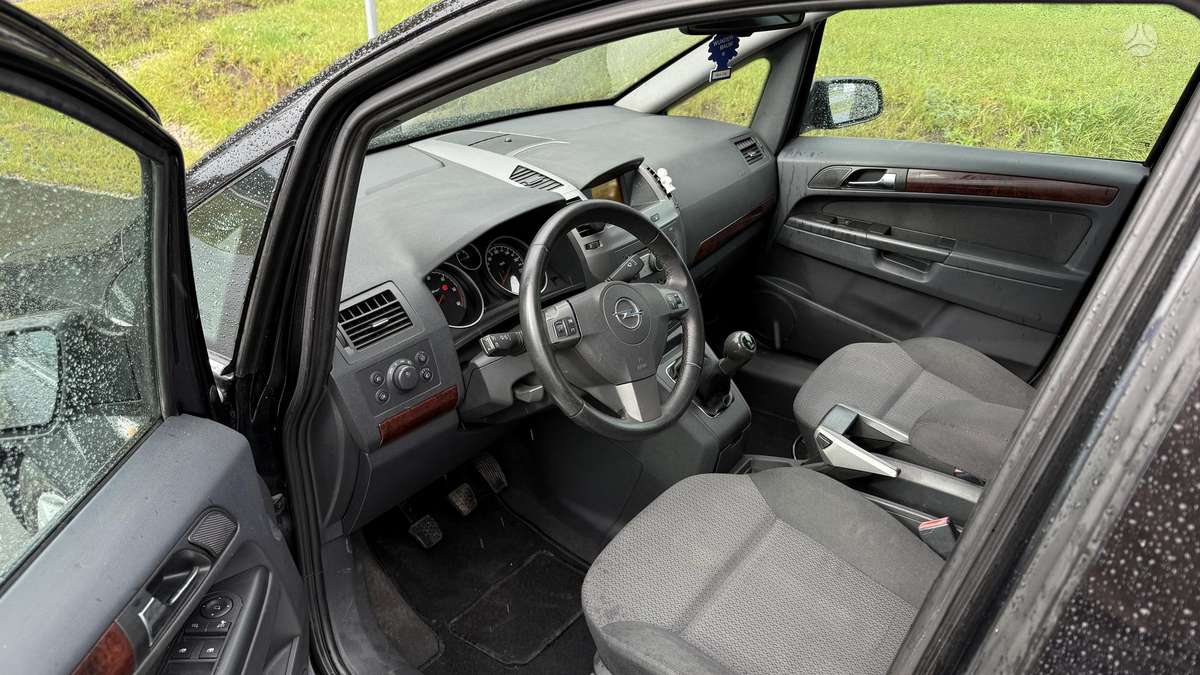 Opel Zafira 2006 — photo 9