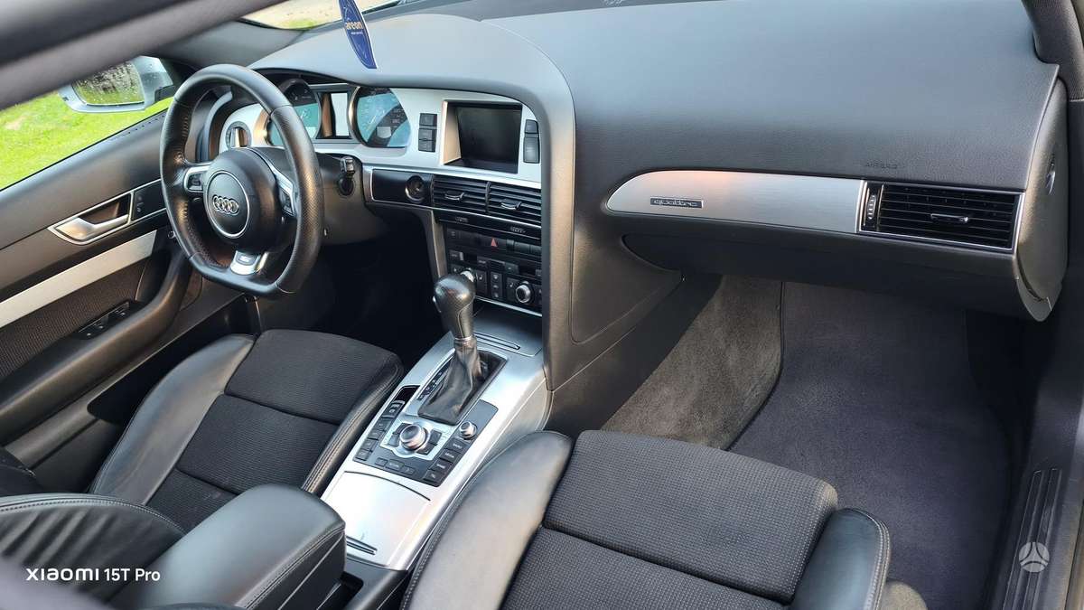 Audi A6 2011 — photo 12