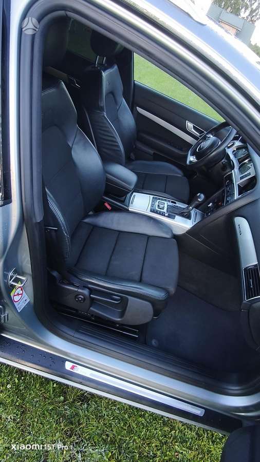 Audi A6 2011 — photo 13