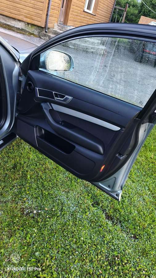 Audi A6 2011 — photo 14
