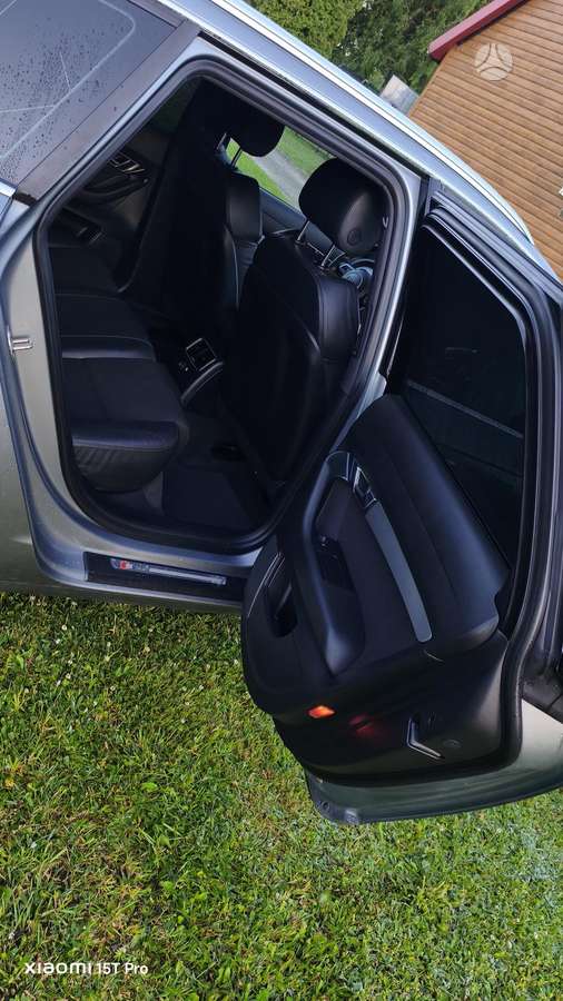 Audi A6 2011 — photo 16