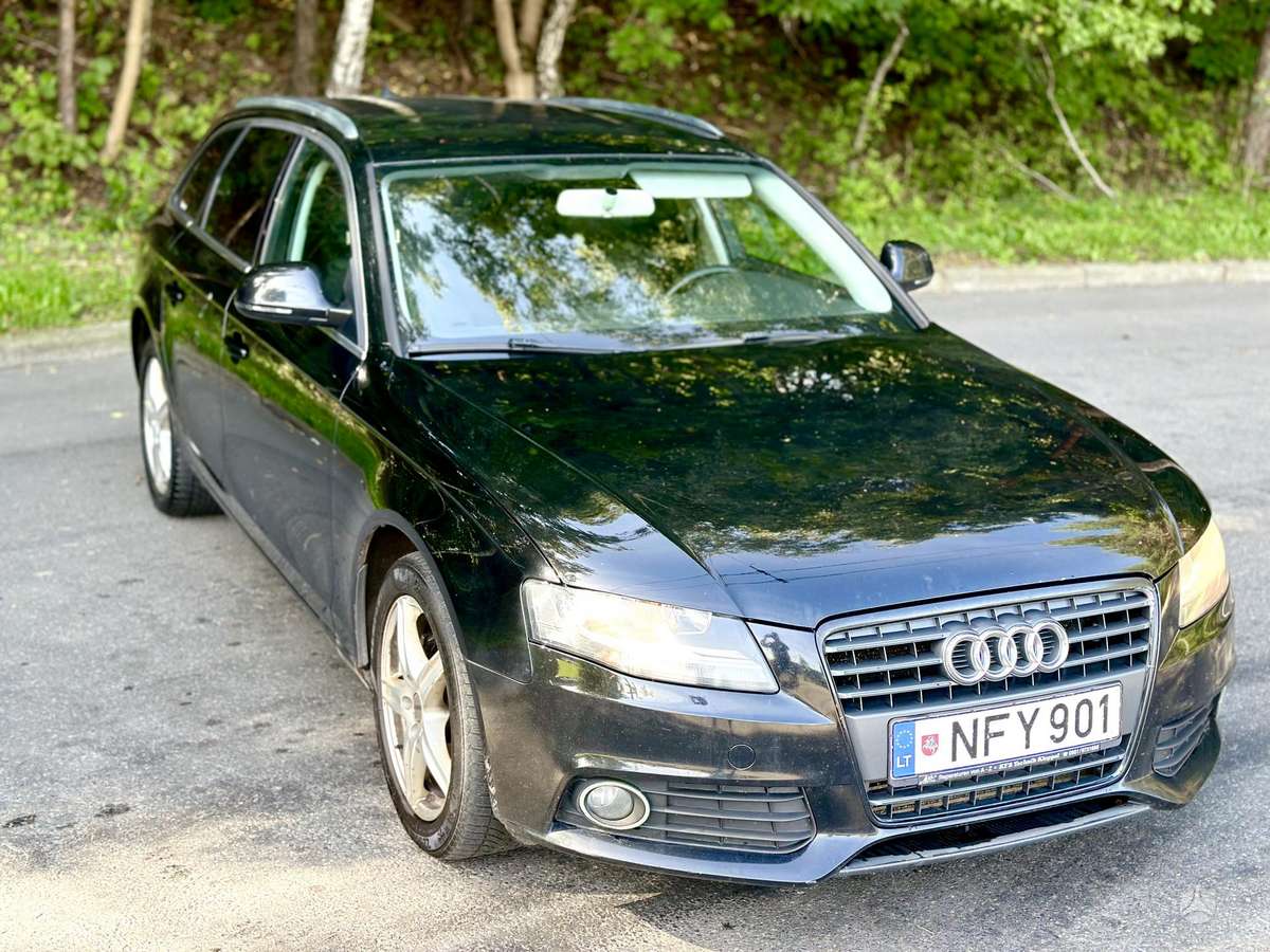 Audi A4 2009 — interior