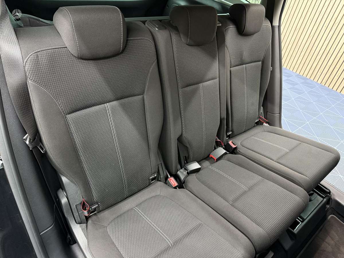 Opel Zafira 2014 — photo 15