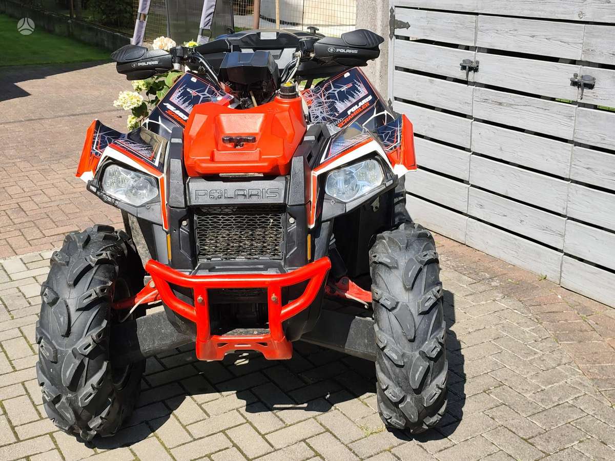 Polaris Scrambler 2014 — interior