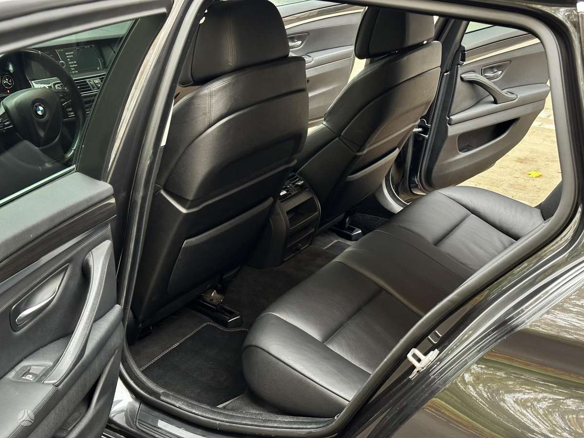 BMW 525 2012 — photo 31