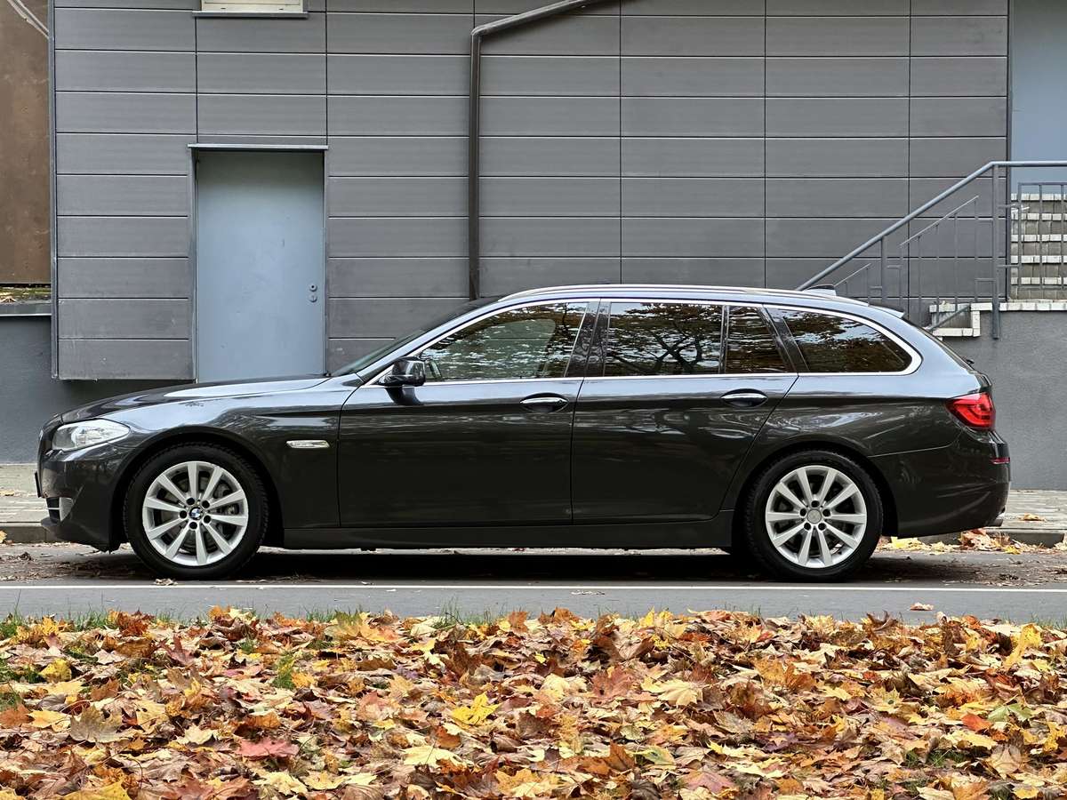 BMW 525 2012 — photo 5