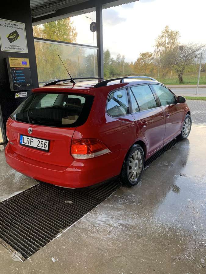 Volkswagen Golf 2008 — двигун 1600 cm³, 102 HP (75kW)