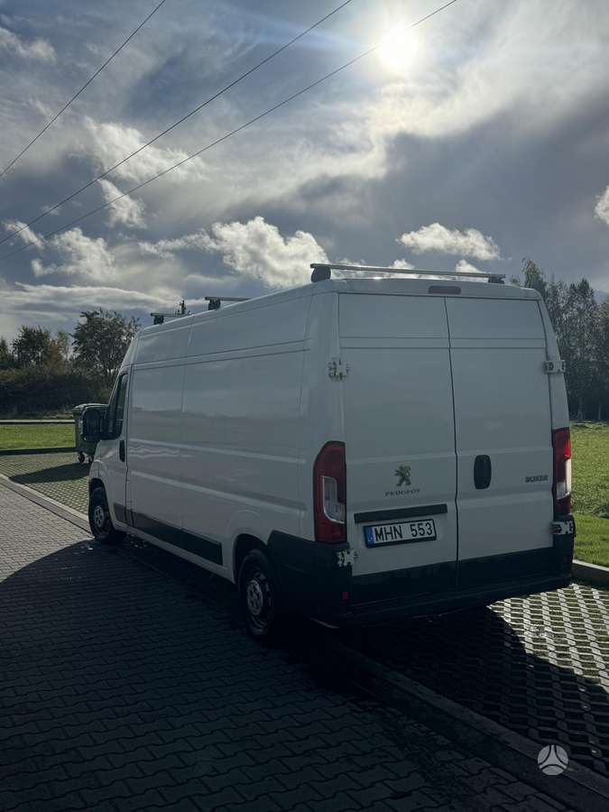 Peugeot Boxer 2015 — двигун 2198 cm³, 131 HP (96kW)
