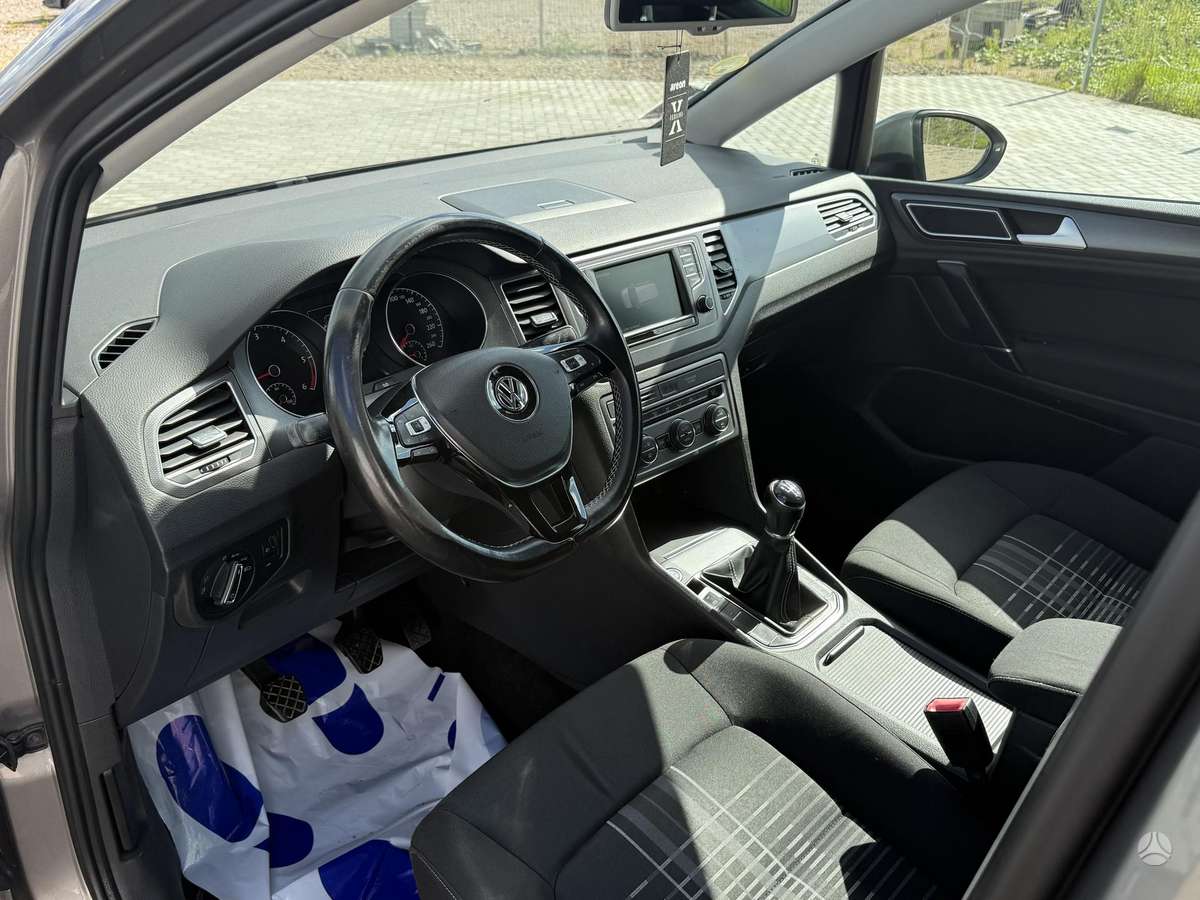 Volkswagen Golf 2015 — photo 11