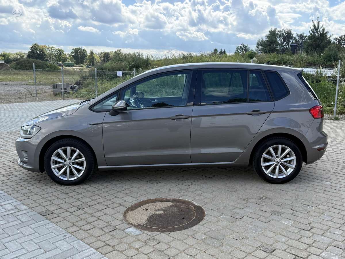Volkswagen Golf 2015 — engine 1598 cm³, 110 HP (81kW)