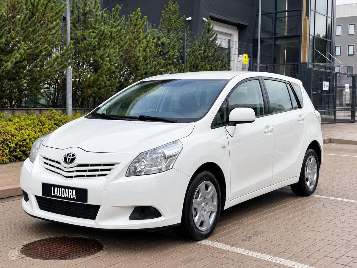 Toyota Verso 2012 — vehicle for AFU Ukraine