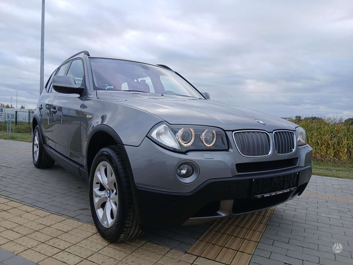 BMW X3 2010 — photo 18