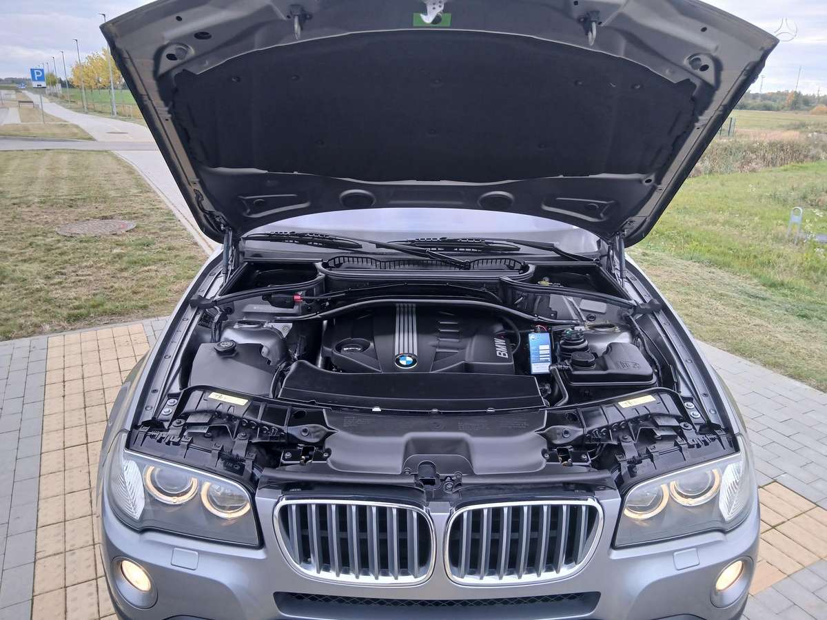 BMW X3 2010 — photo 43