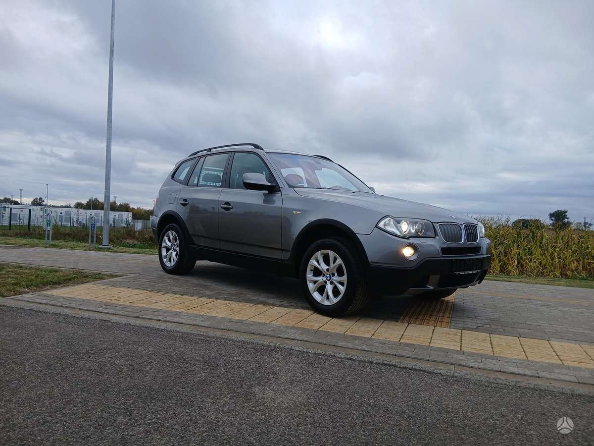 BMW X3 2010 — photo 5