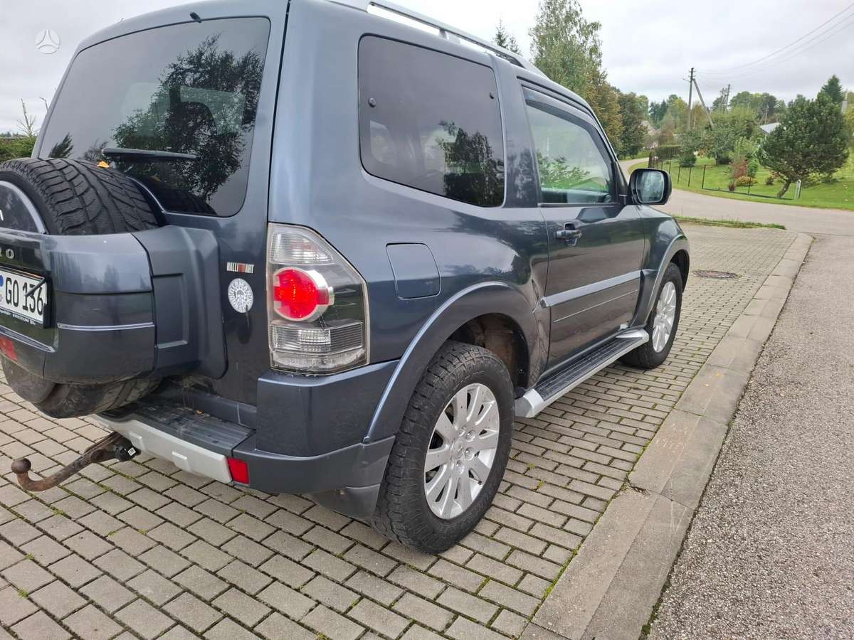 Mitsubishi Pajero 2007 — photo 6