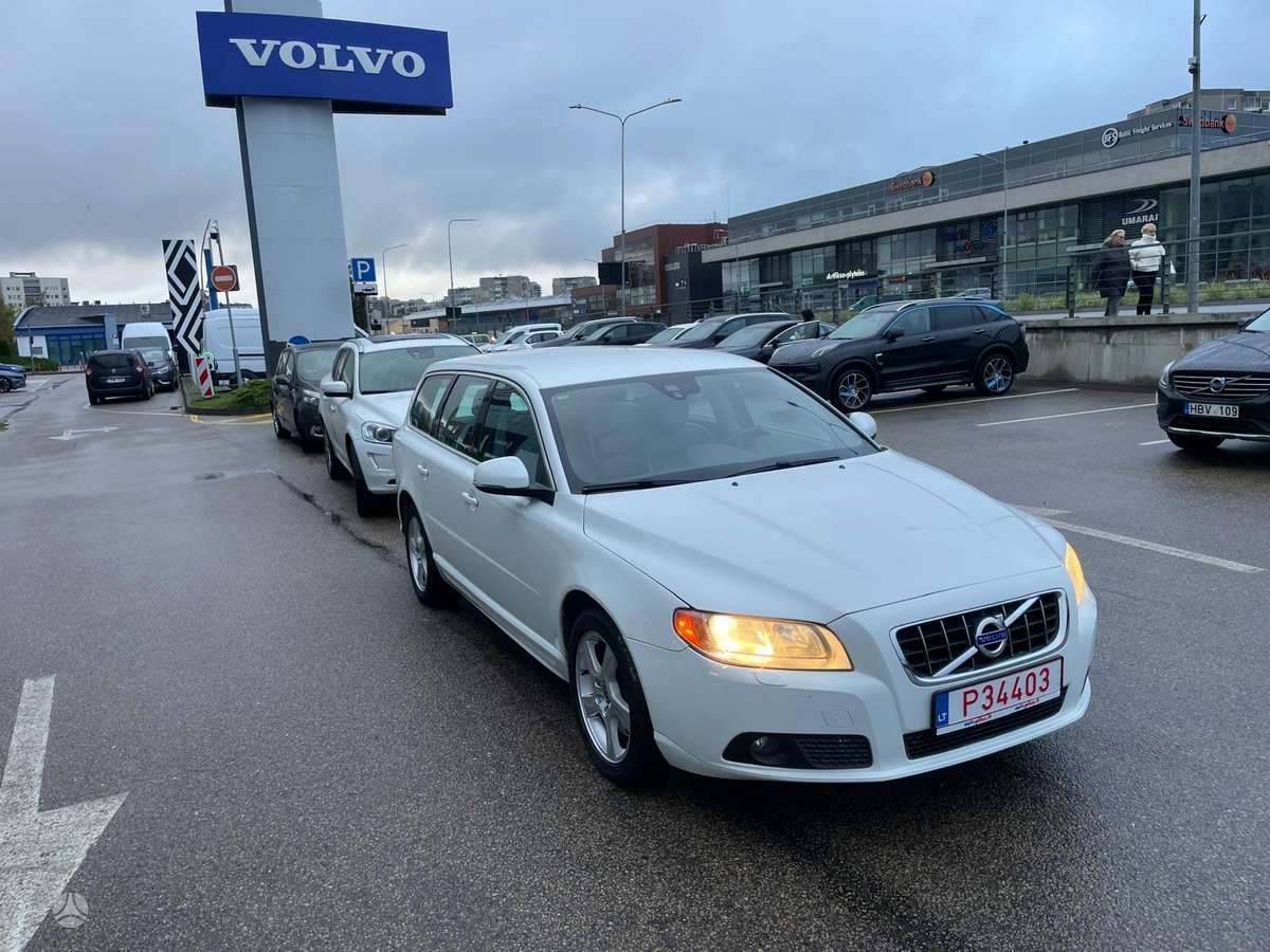 Volvo V70, 2013