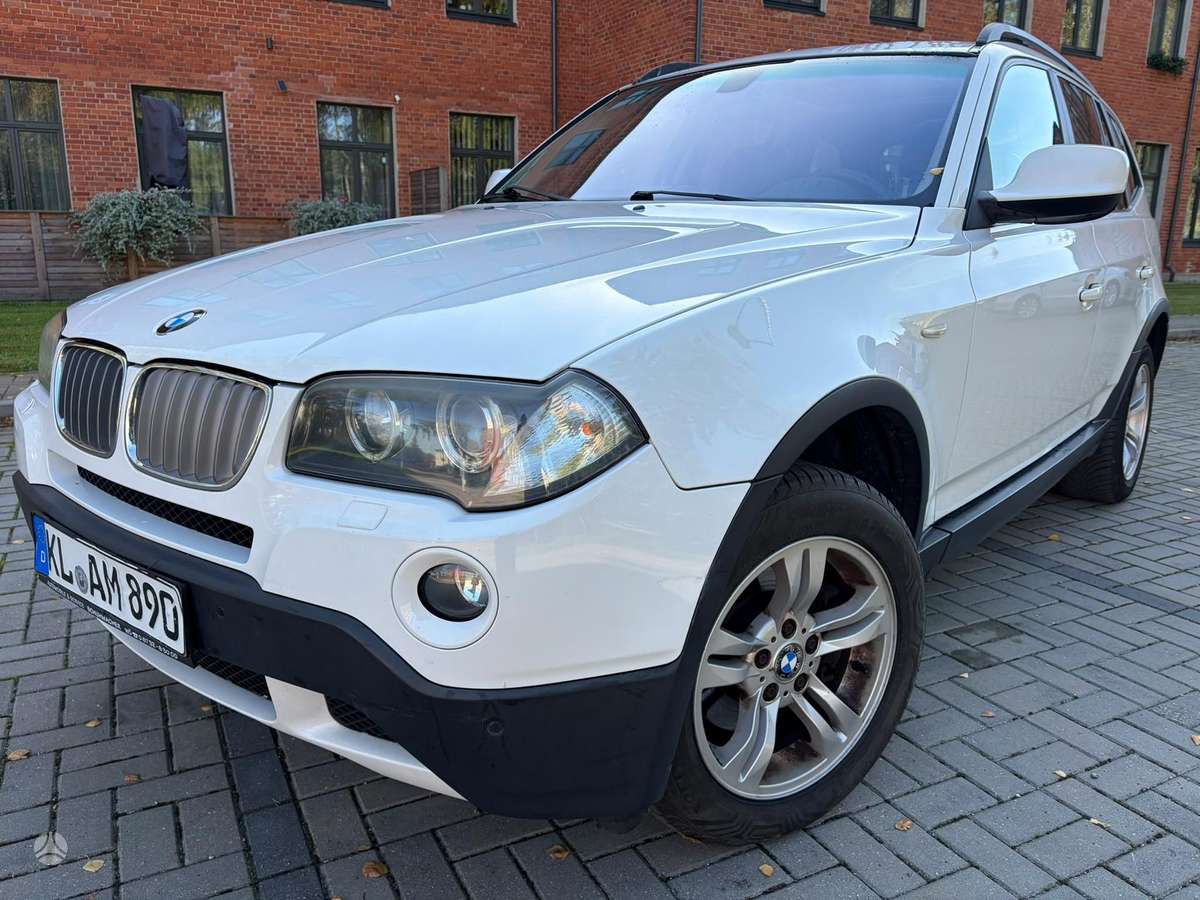 BMW X3 2009 — вигляд ззаду