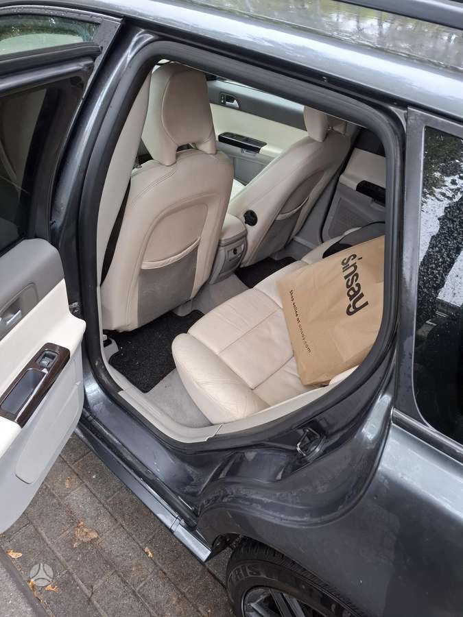 Volvo V50 2007 — photo 7