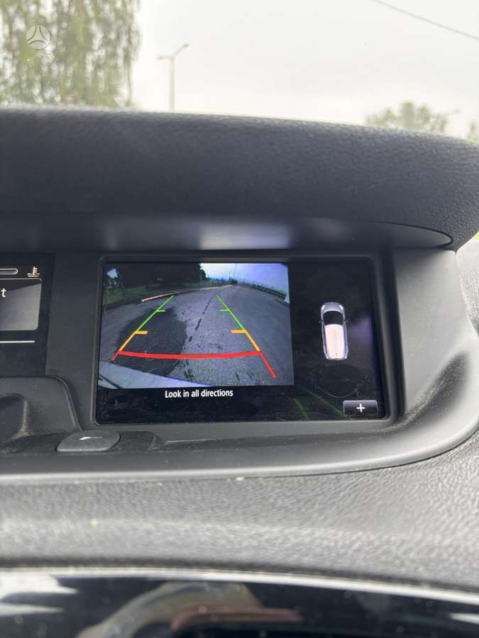 Renault Grand 2015 — photo 15