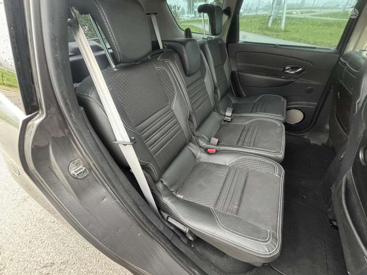 Renault Grand 2015 — photo 20