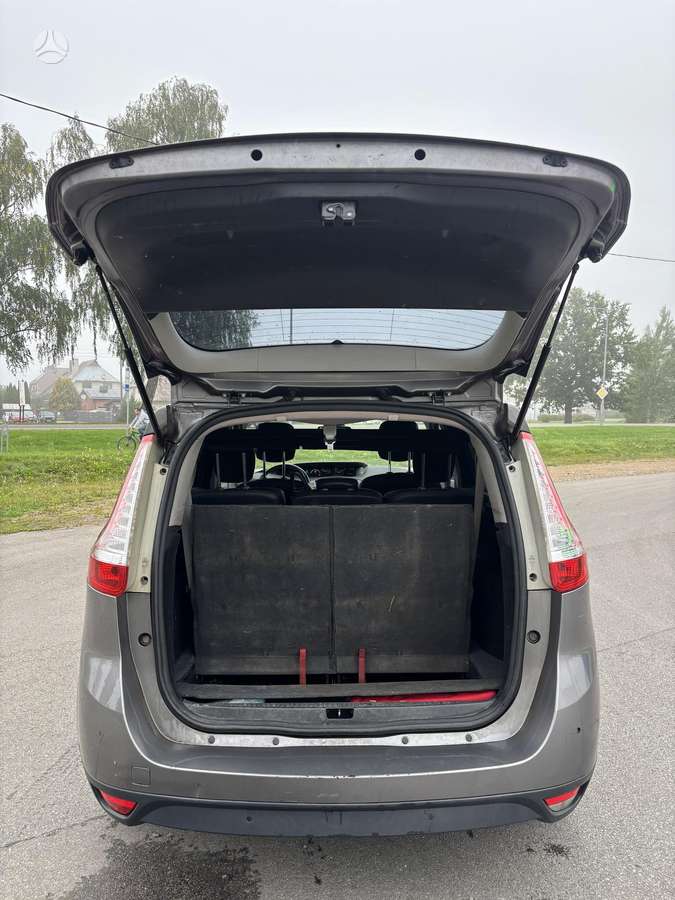 Renault Grand 2015 — photo 23