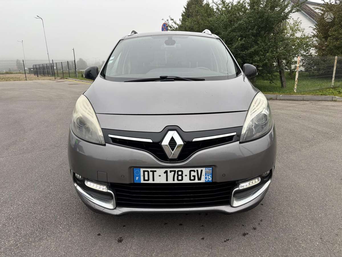 Renault Grand 2015 — engine 1598 cm³, 131 HP (96kW)
