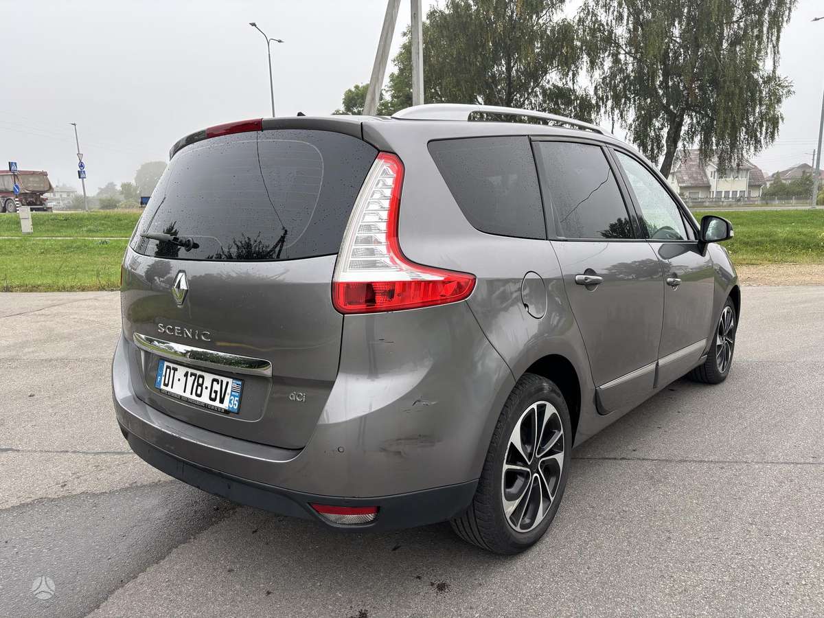 Renault Grand 2015 — photo 8