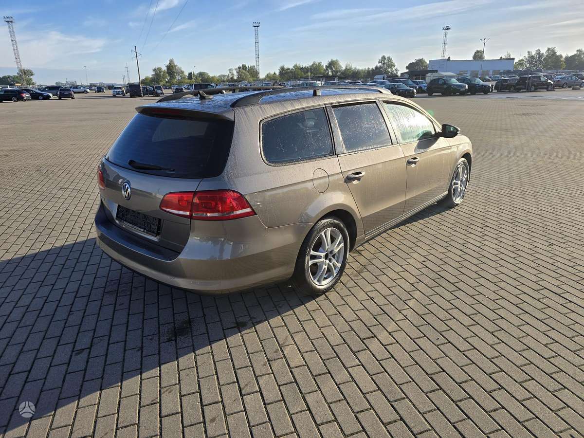 Volkswagen Passat 2011 — двигун 1390 cm³, 122 HP (90kW)