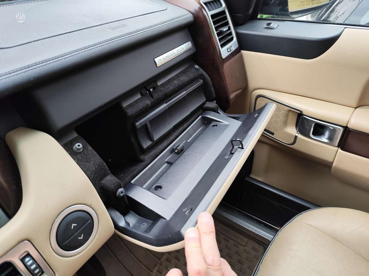 Land Rover 2008 — photo 14