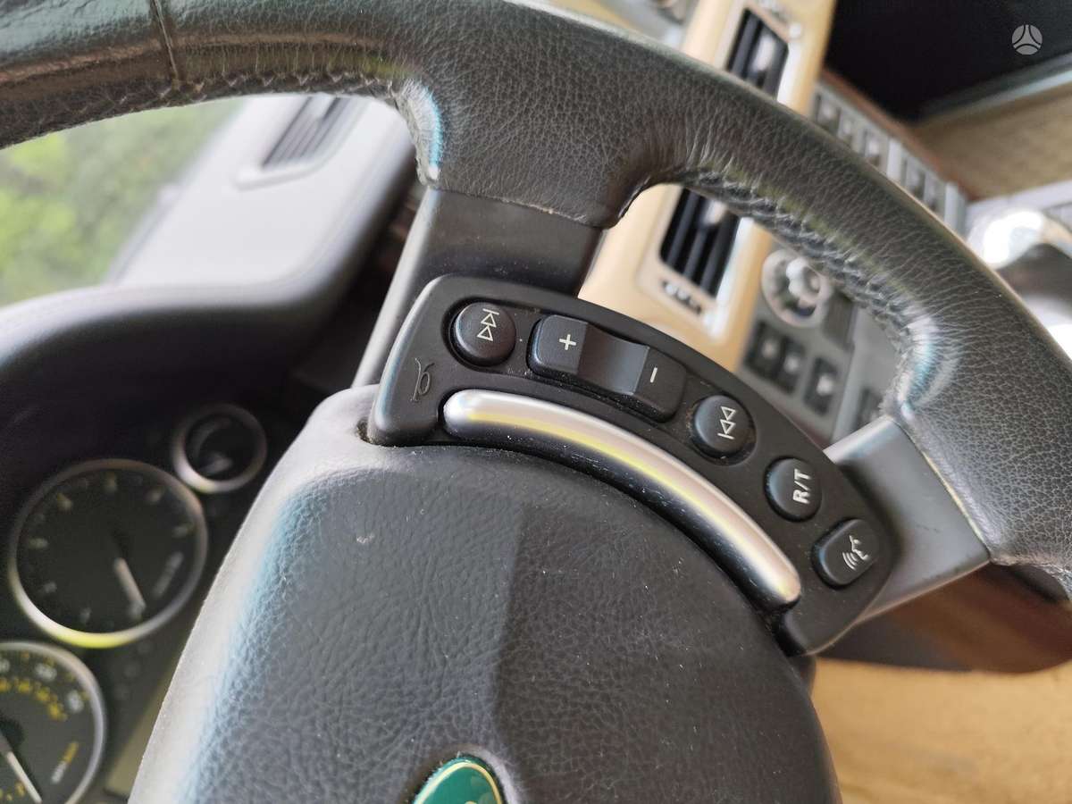 Land Rover 2008 — photo 16