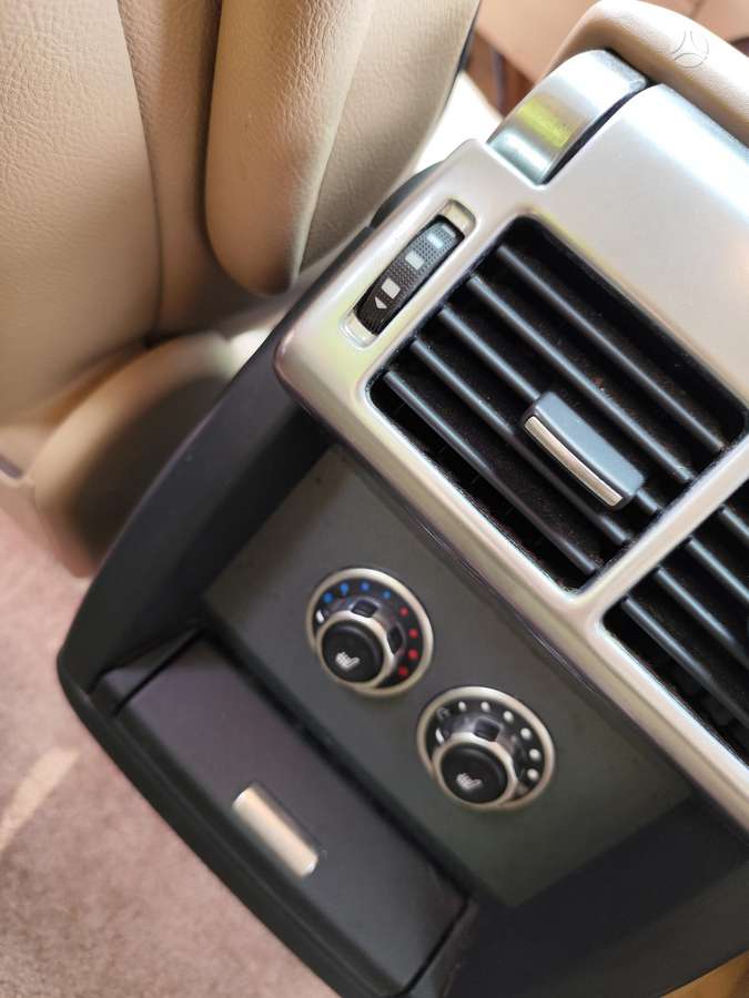 Land Rover 2008 — photo 25