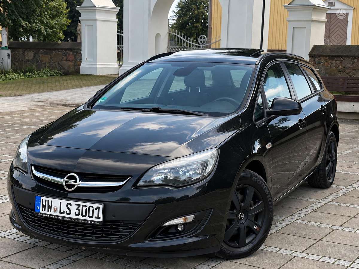 Opel Astra, 2013
