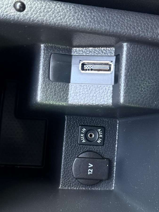 Opel Astra 2013 — photo 30