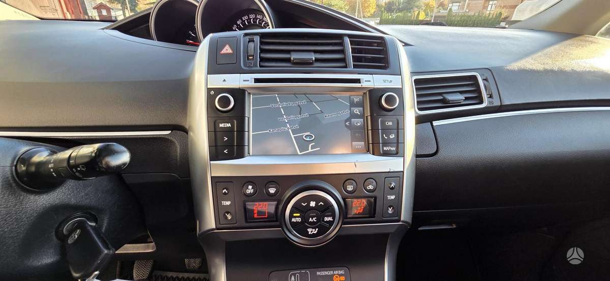 Toyota Verso 2014 — photo 10