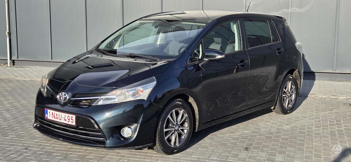 Toyota Verso 2014 — photo 8