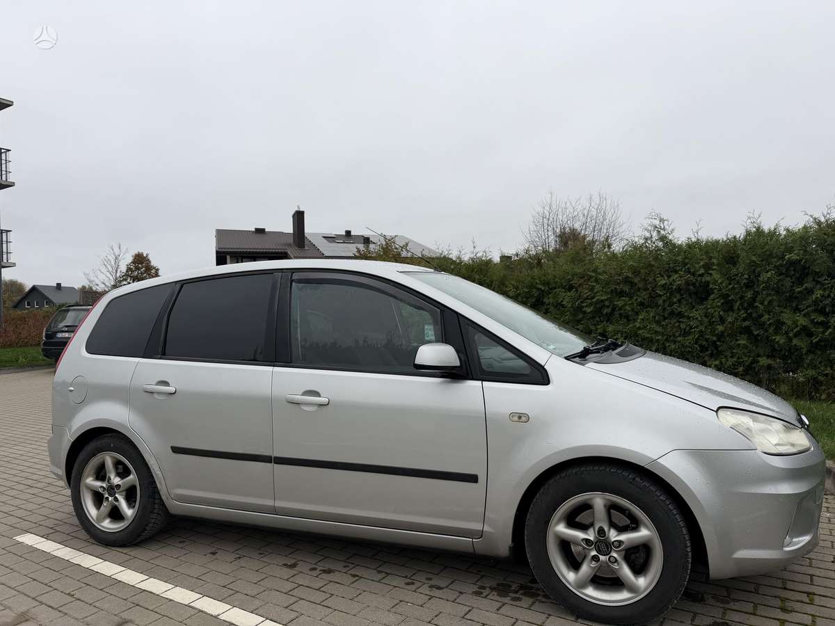 Ford C-MAX 2007 — engine 1560 cm³, 90 HP (66kW)