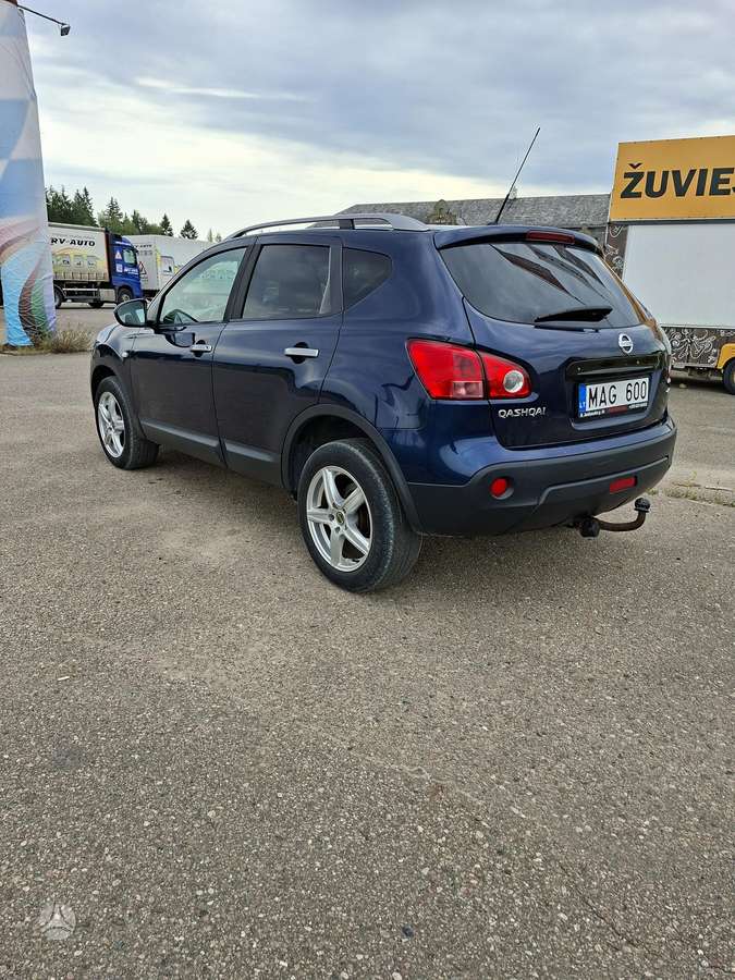 Nissan Qashqai 2009 — engine 2000 cm³, 150 HP (110kW)